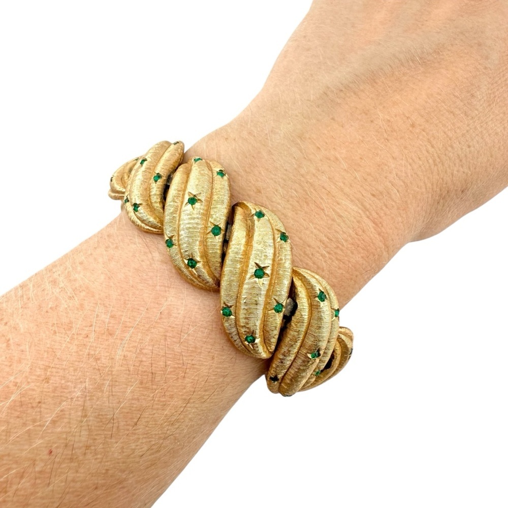 Rare Vintage Boucher Gold and Green Bracelet with Unique Star Design - Picture 3 of 12